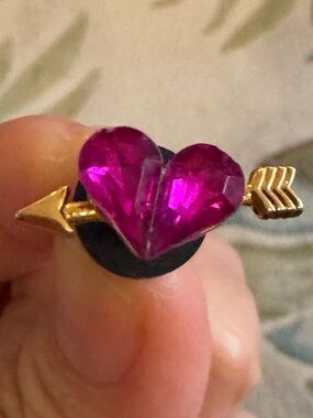 Gold Arrow Heart Ring with Purple Gemstone Accent